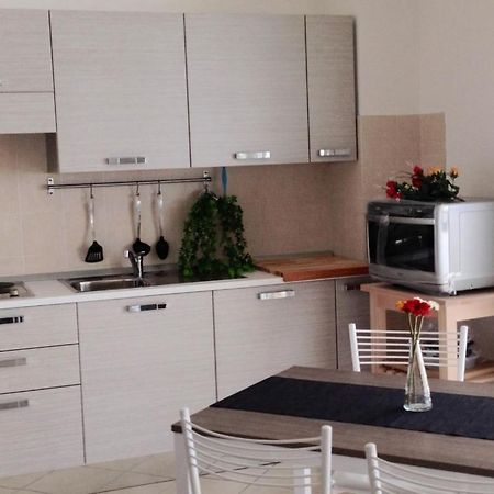 L'Angolo Di Cielo Apartment Calambrone Bagian luar foto